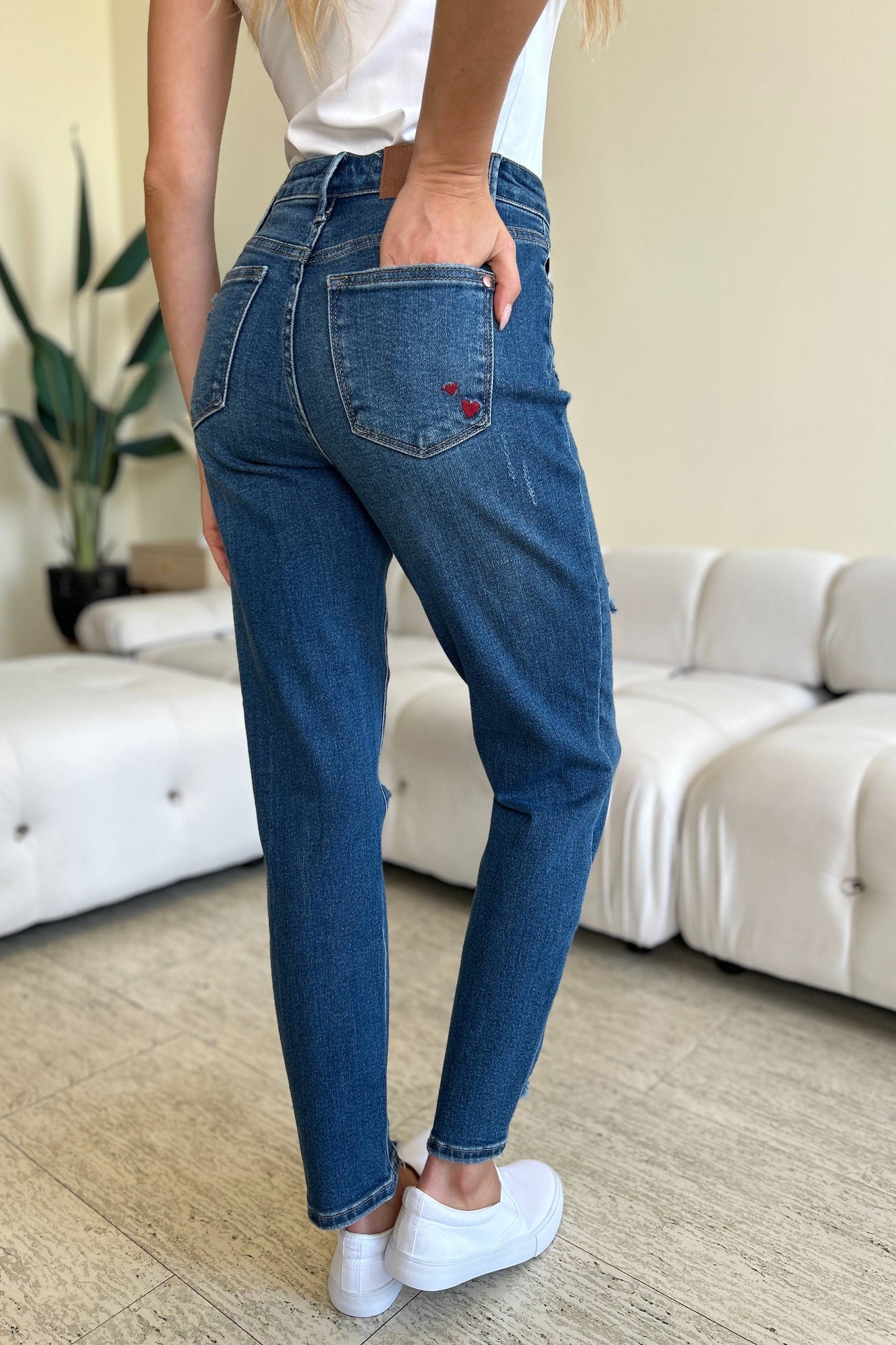 Judy Blue Full Size Queen Of Hearts Coin Pocket BF Jeans - Judy Blue Jeans Boutique