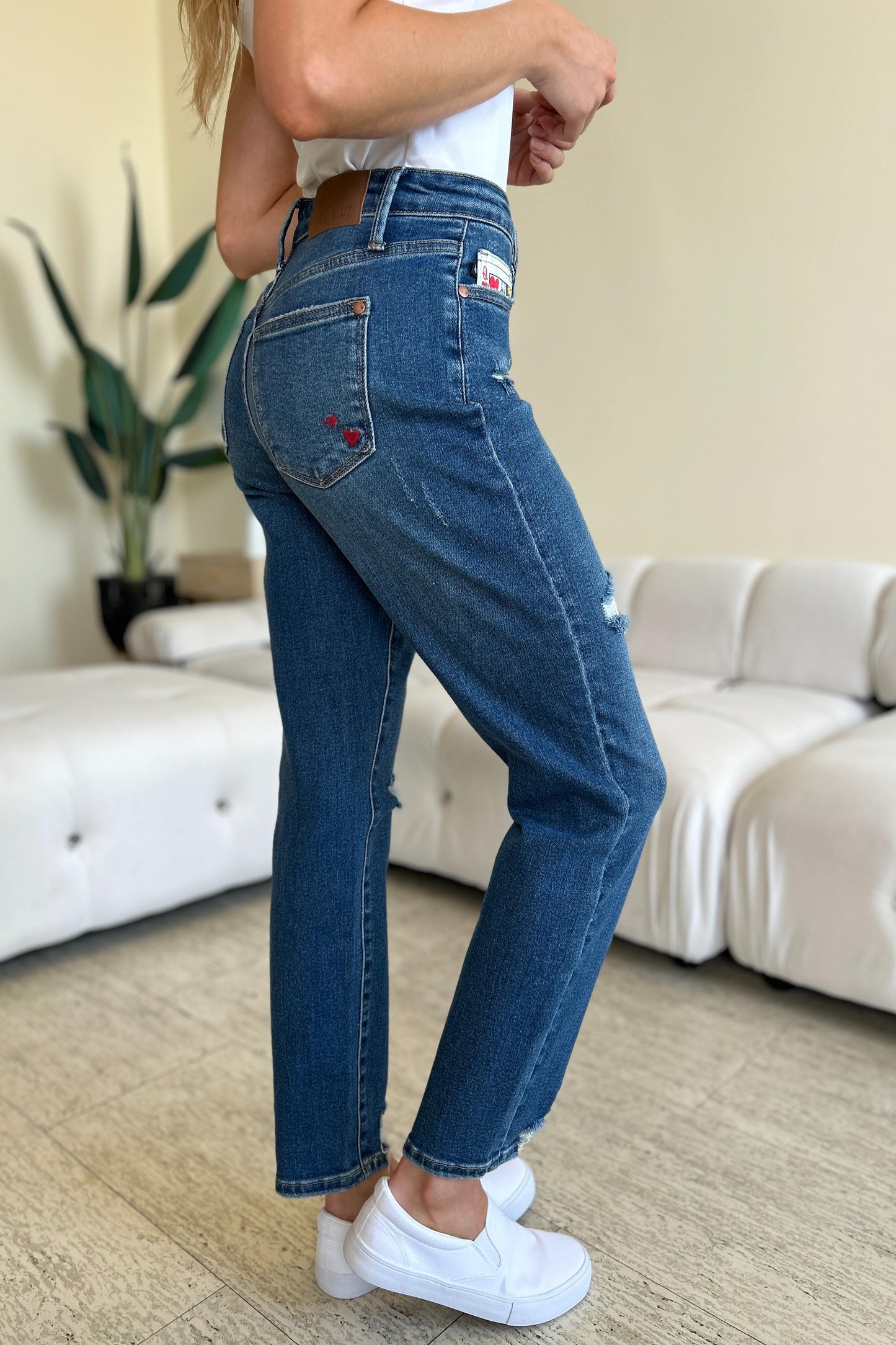 Judy Blue Full Size Queen Of Hearts Coin Pocket BF Jeans - Judy Blue Jeans Boutique