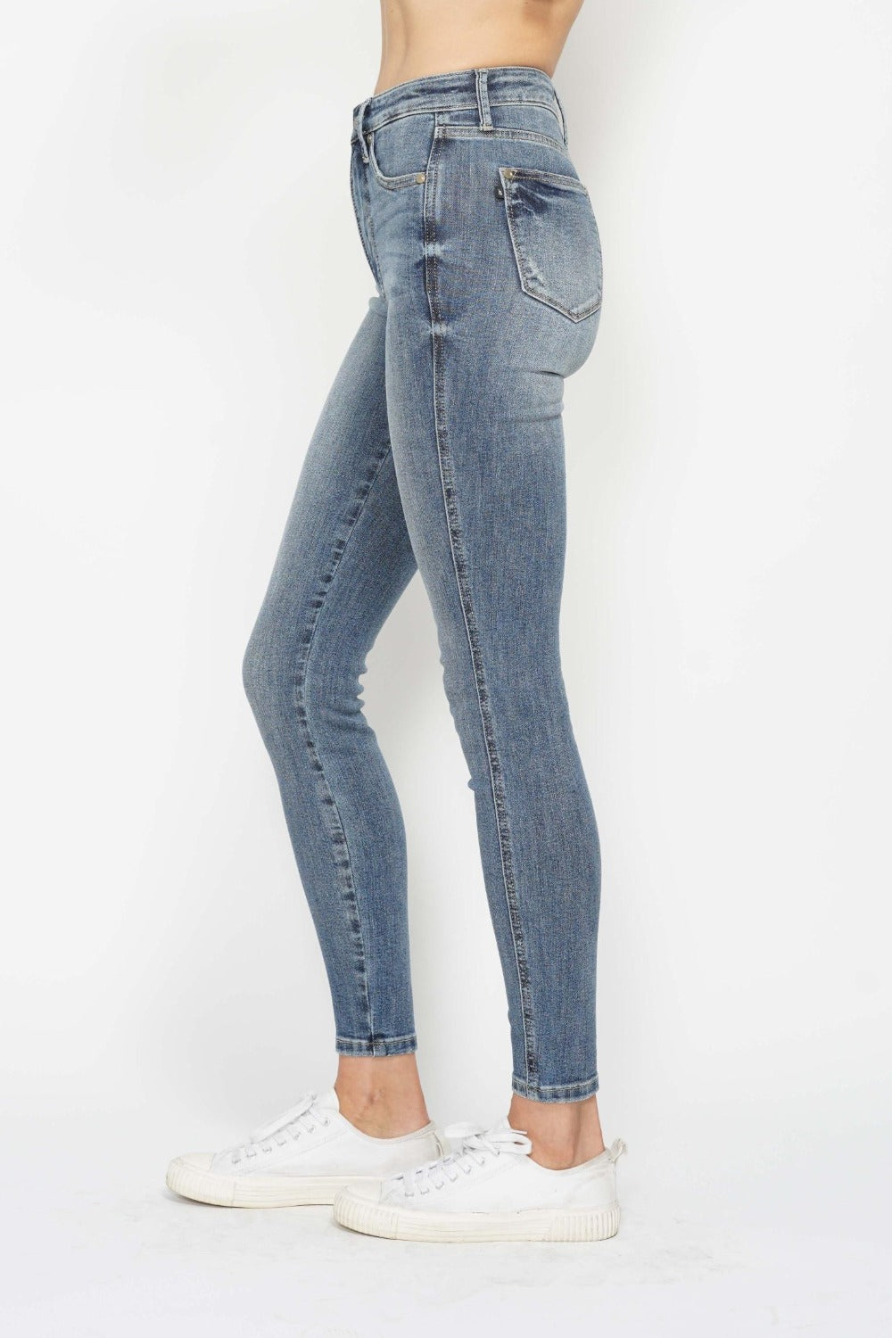 Judy Blue Full Size Tummy Control Contrast Wash Skinny Jeans - Judy Blue Jeans Boutique